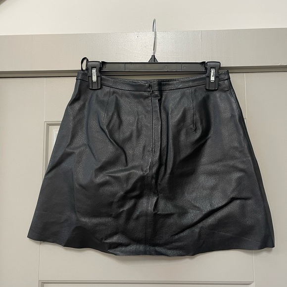 CUPCAKES AND CASHMERE | 100% Leather Skirt - Picture 7 of 16